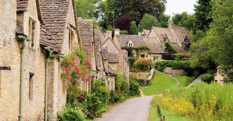The place Are The Most Unknown Well-liked Locations To Stay In England?